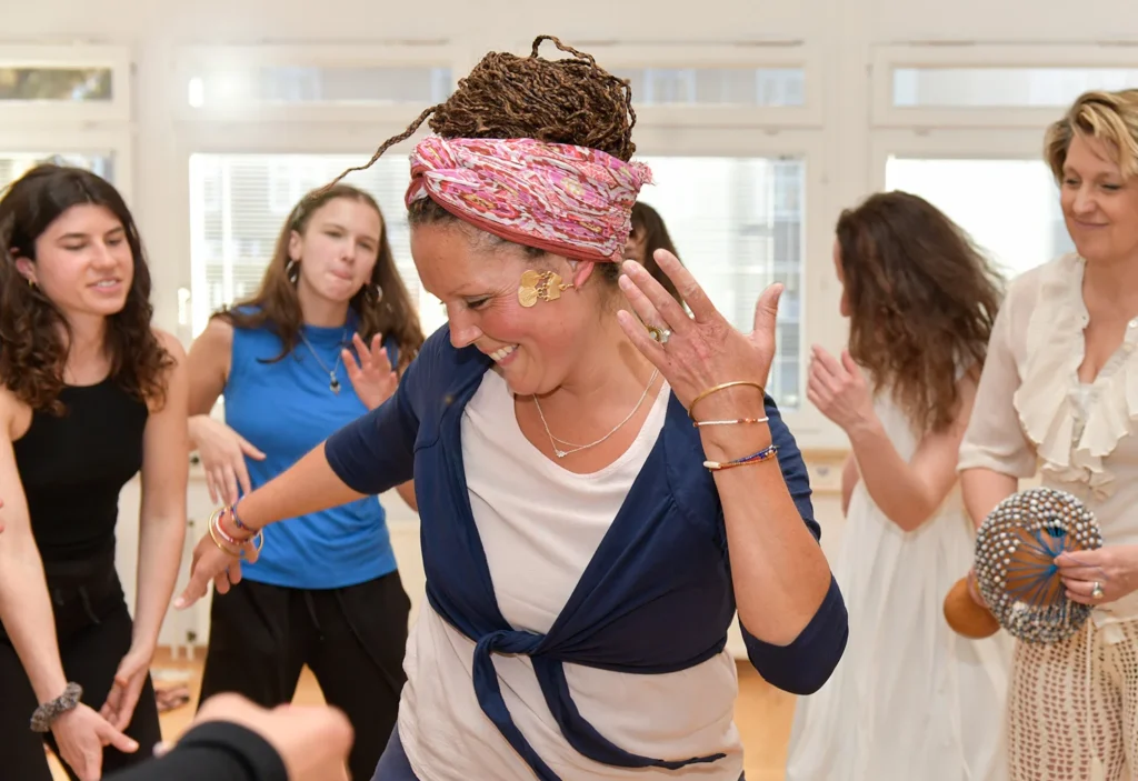Creative Movement for Self-Confidence and Team-Building in Germany